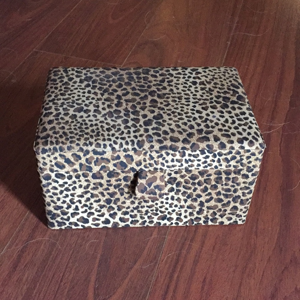 Nine West jewelry box